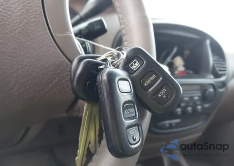 2003 Toyota Sequoia Sr5 V8 from USA, damaged, VIN 5TDBT44AX3S139290